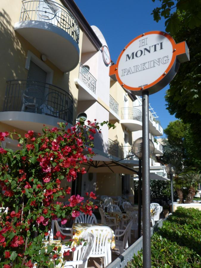 Hotel Monti Riccione Exterior foto